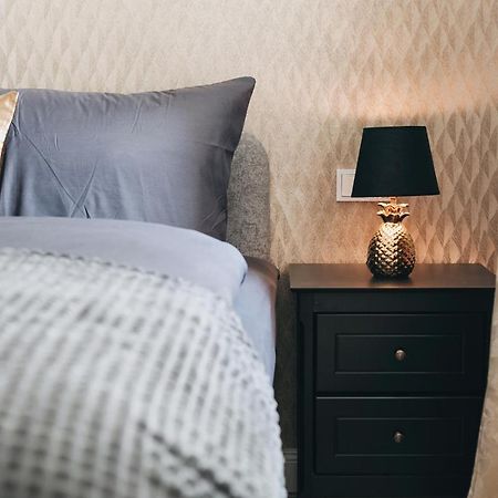 Tip! Modernes 90 Qm City-Apartment Mit Stil & Komfort In Toplage Dresde Exterior foto